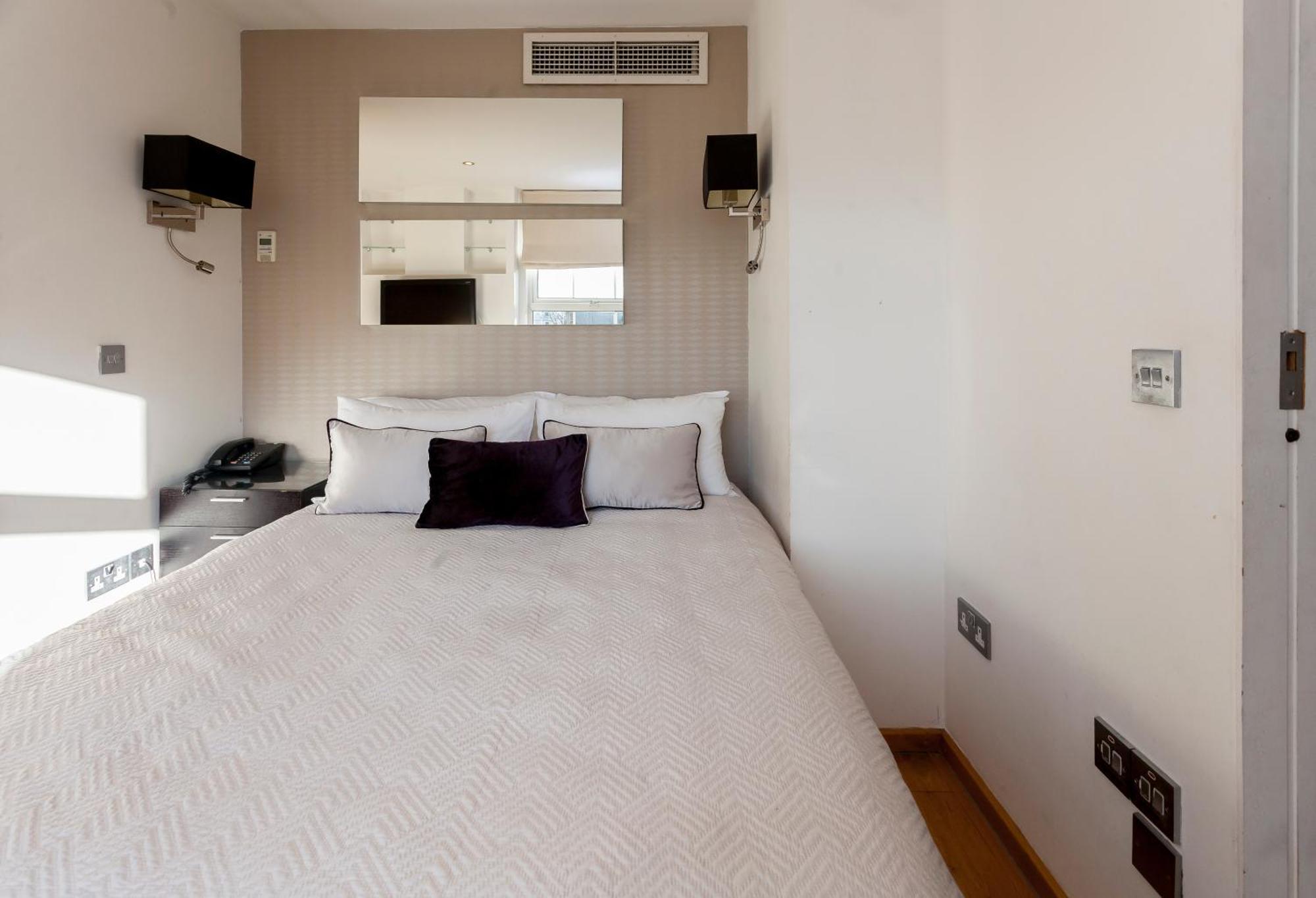 Space Aparthotel Лондон Екстер'єр фото