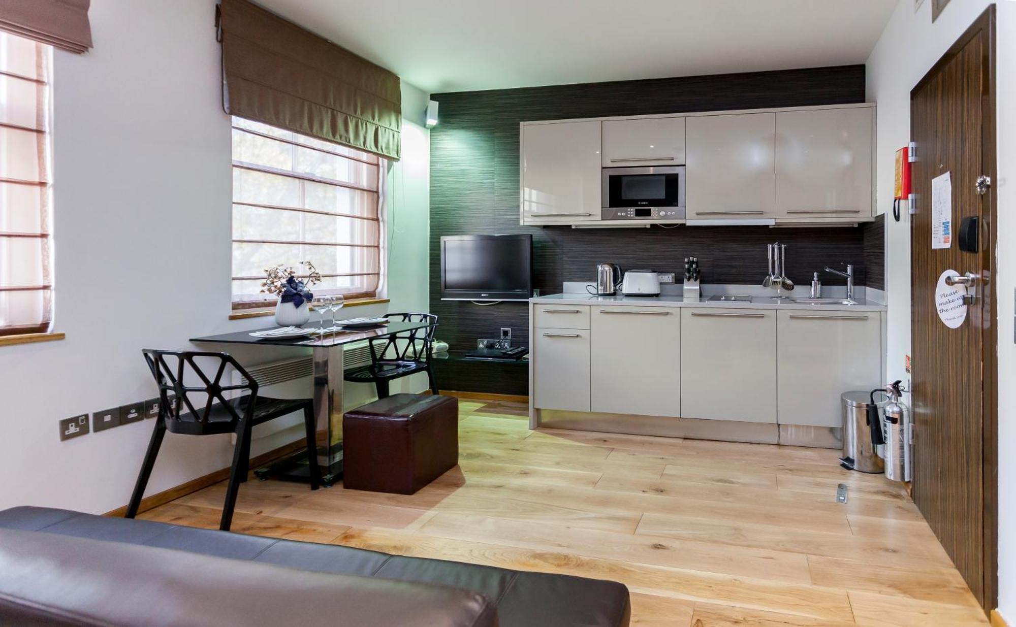 Space Aparthotel Лондон Екстер'єр фото